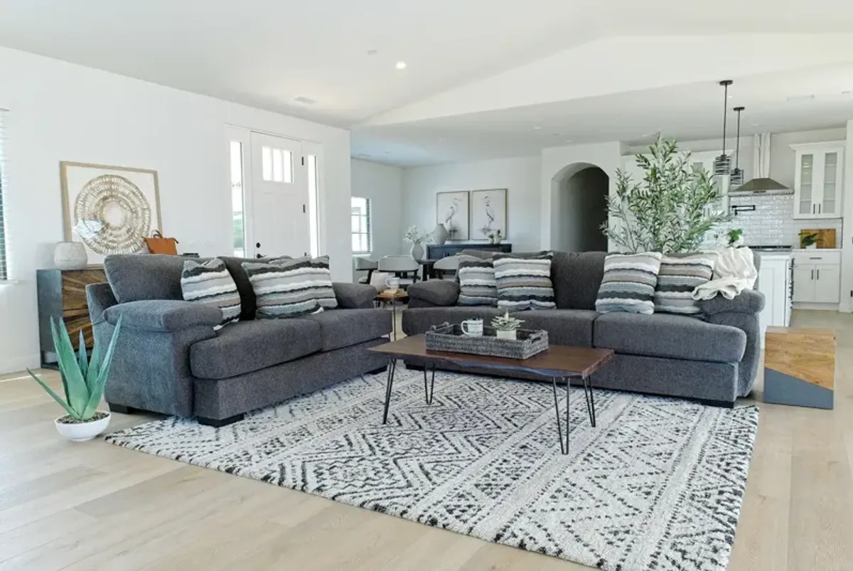 Bermuda Large Sofa & Loveseat in Victory Sterling