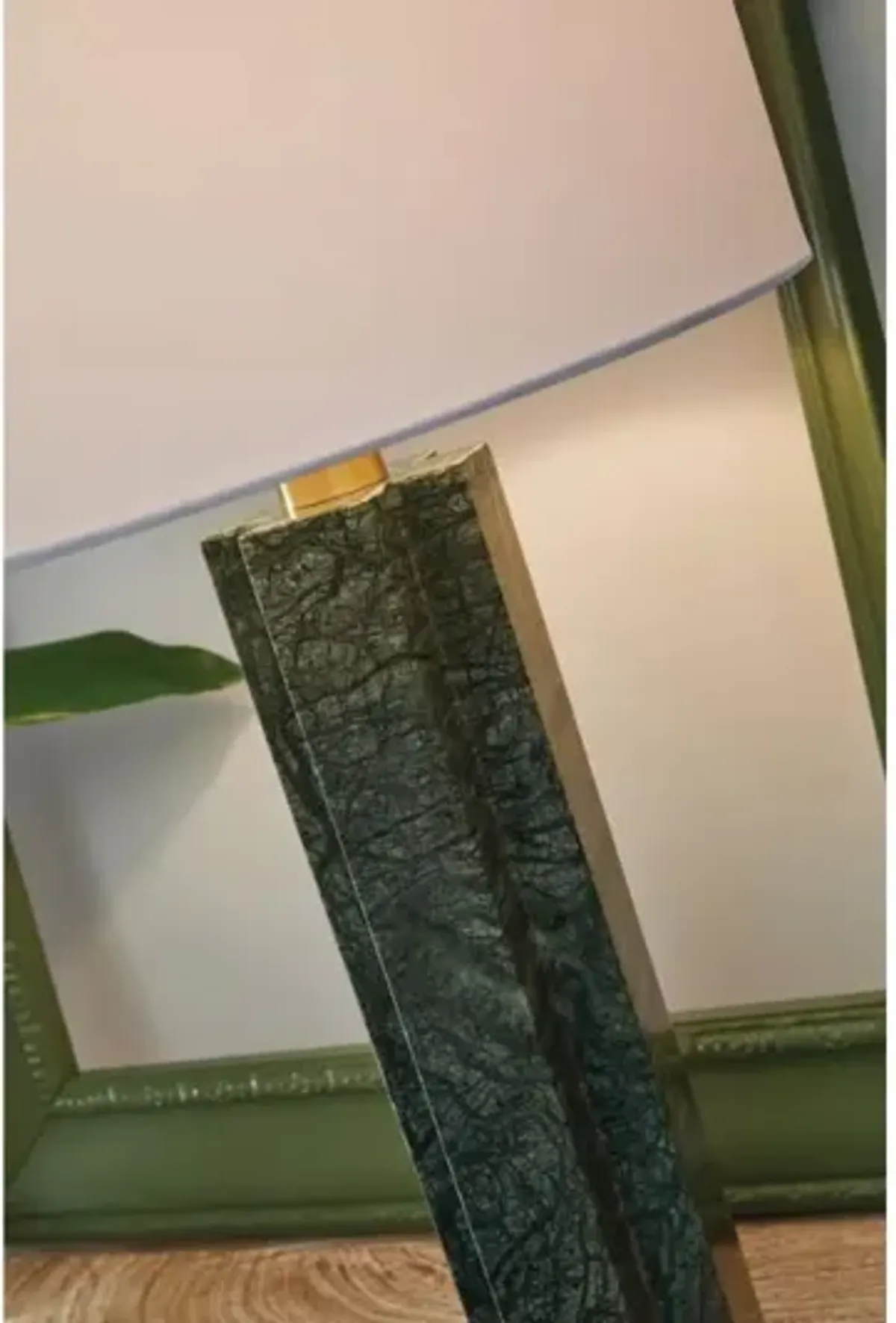 Keegan Table Lamp in Green