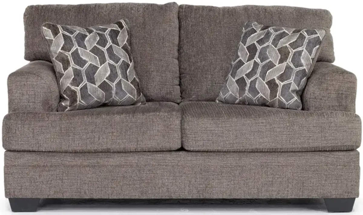 Stonemeade Loveseat in Nutmeg