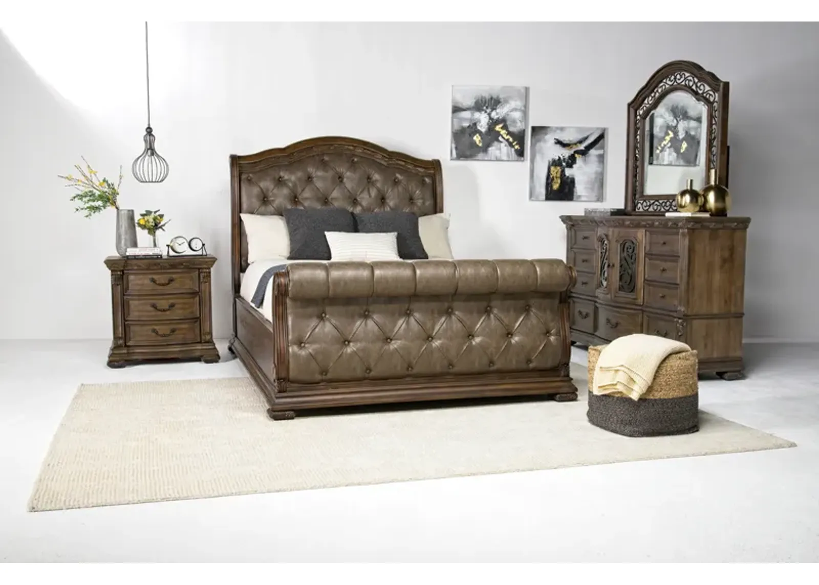 Durango Upholstered Sleigh Bed, Dresser & Mirror in Willadeene, Queen