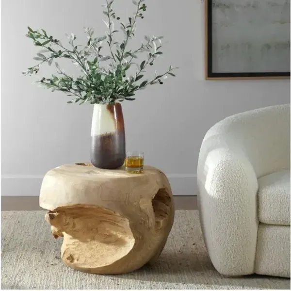 Sola Outdoor Round End Table in Natural
