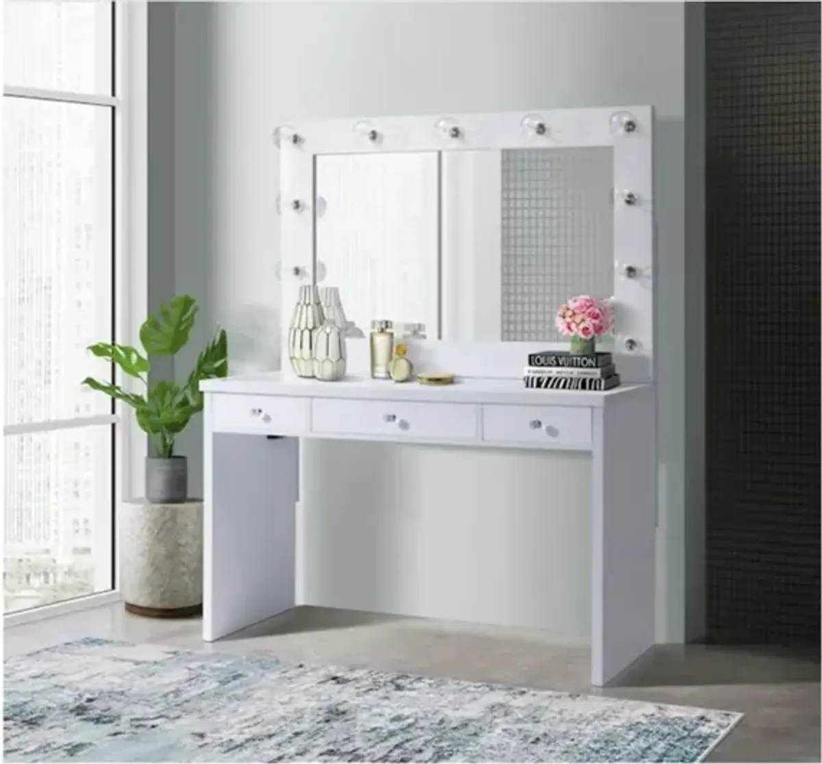 Ariana Vanity & Mirror in White 