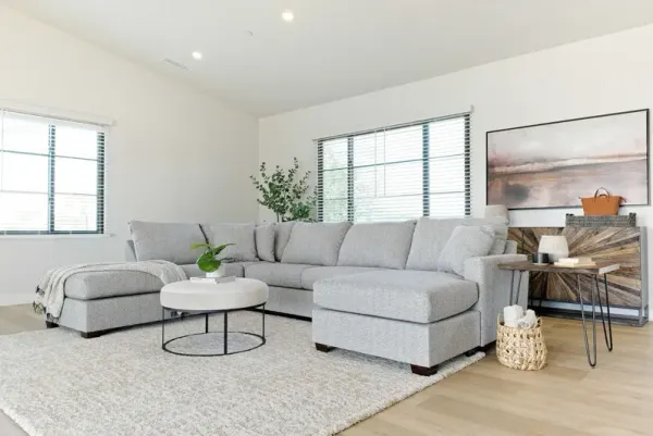 Ashfield Dual Sofa Chaise Sectional in Ashfield Graphite, Right Facing