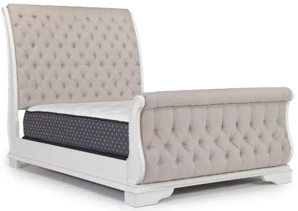 Bellevue Sleigh Bed in Antique White, Queen