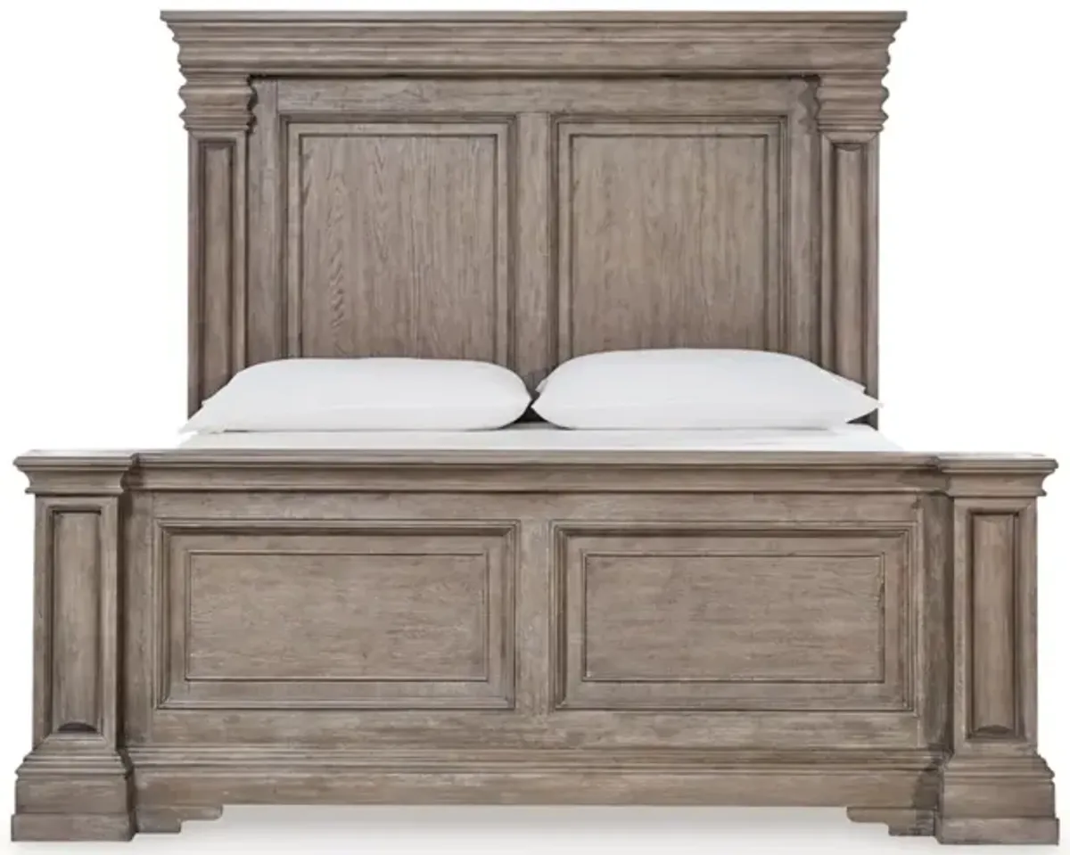 Blairhurst Panel Bed, Dresser, Mirror & Nightstand in Light Grayish Brown, Queen