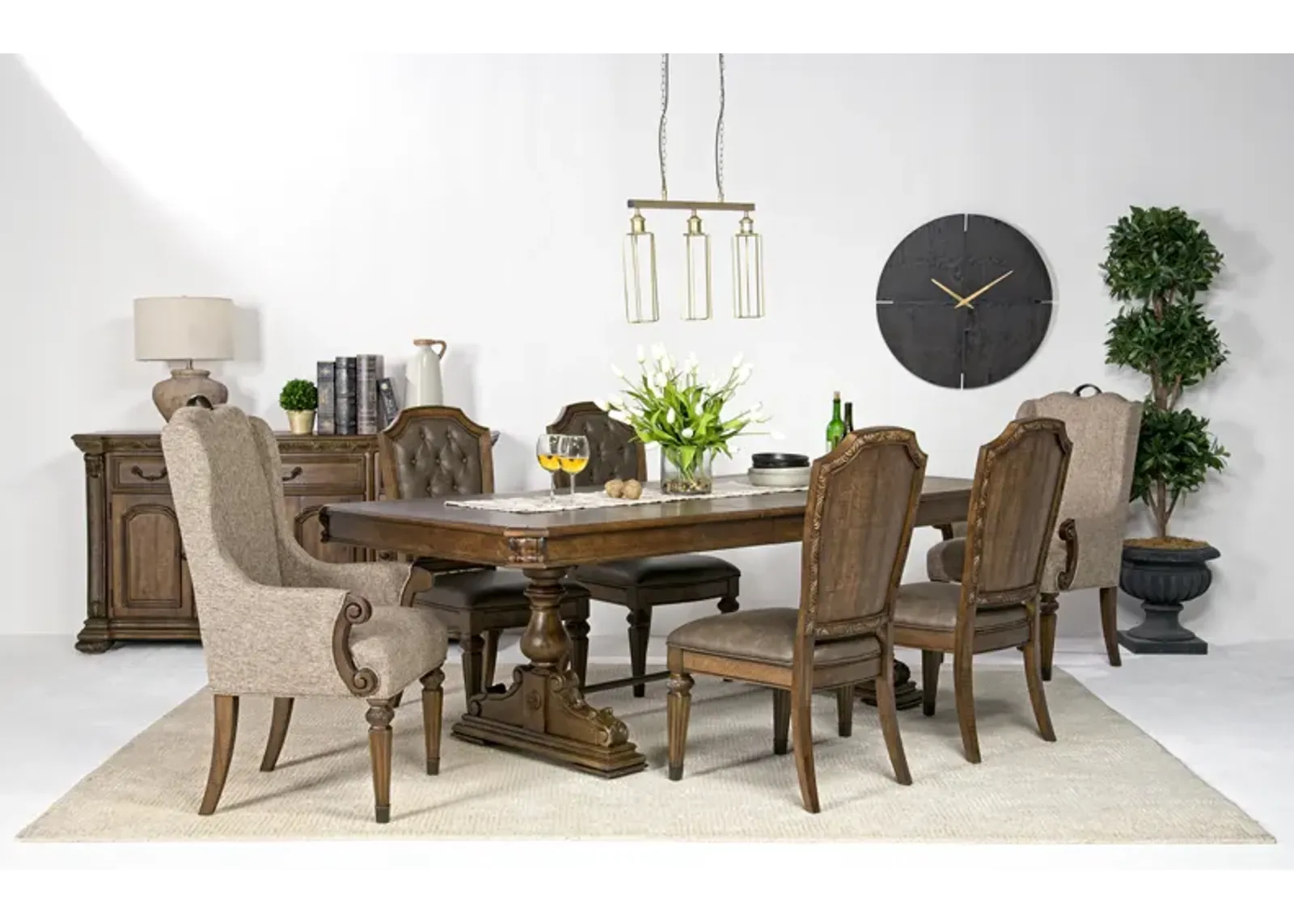 Durango Dining Table, 4 Side Chairs & 2 Arm Chairs in Willadeene, Upholstered