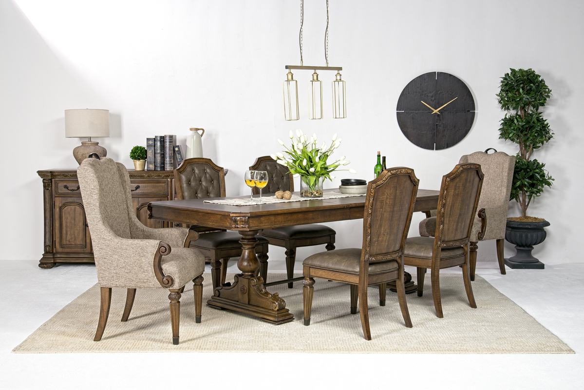 Durango Dining Table, 4 Side Chairs & 2 Arm Chairs in Willadeene, Upholstered