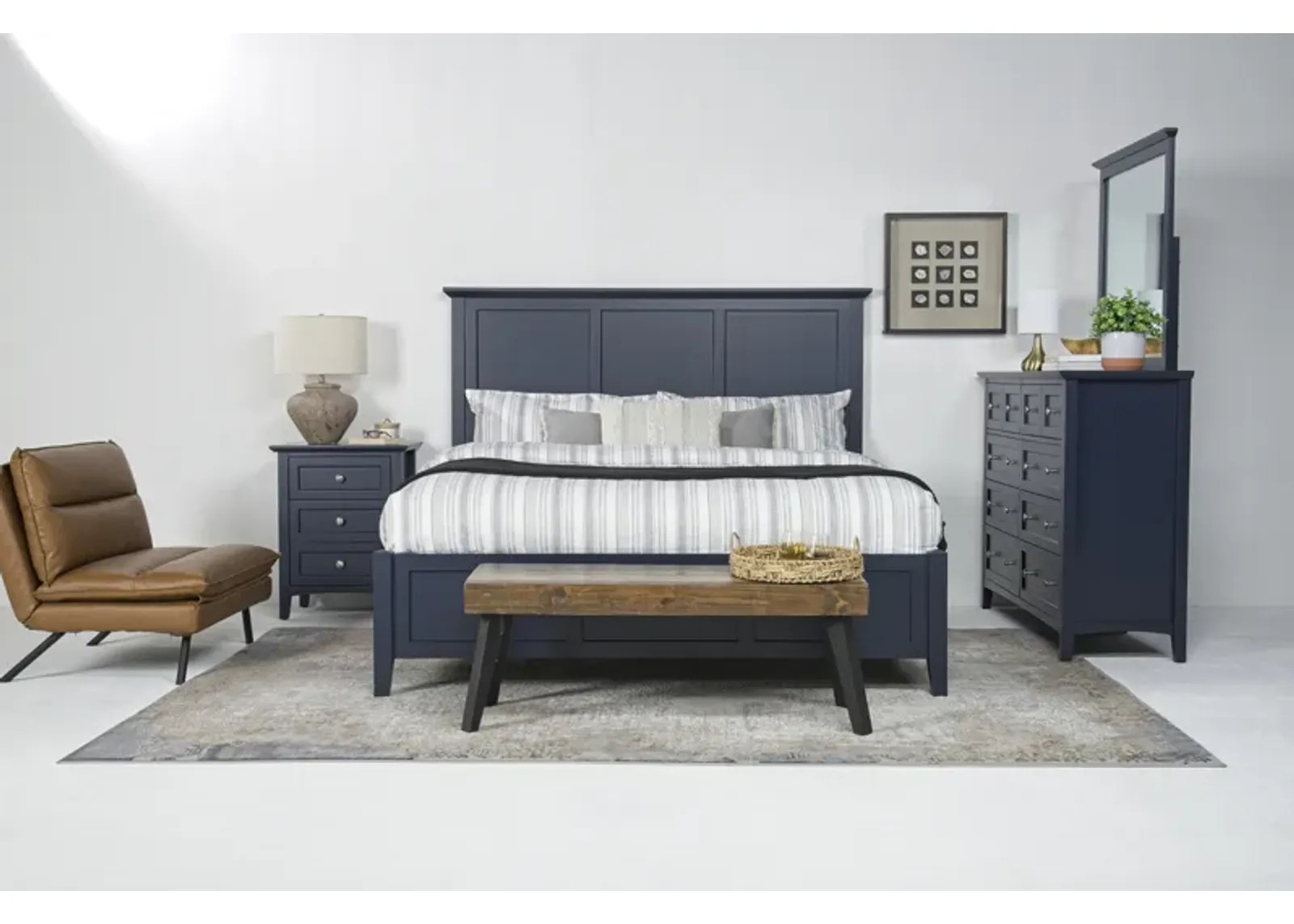 Grace Panel Bed, Dresser, Mirror & Nightstand in Blueberry, CA King