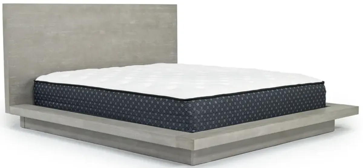 Melbourne Panel Bed in Mineral, Eastern King