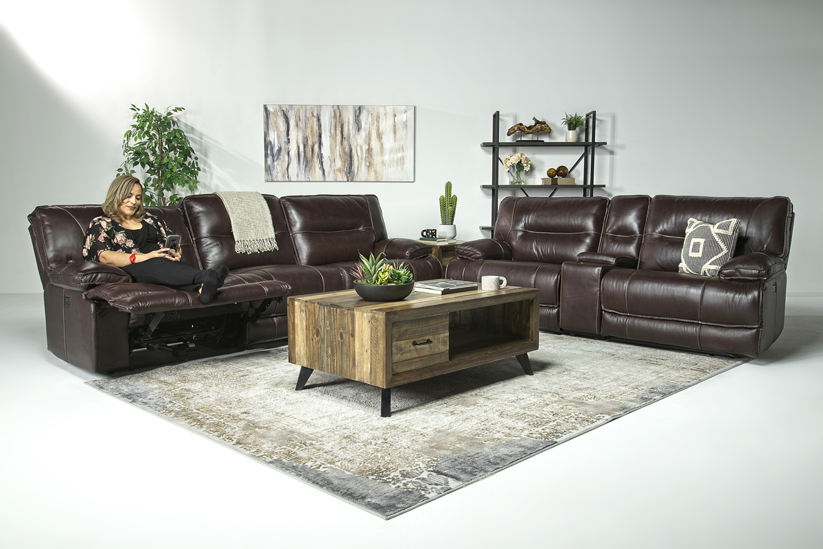 Retreat Power Sofa & Console Loveseat in Cognac Leather