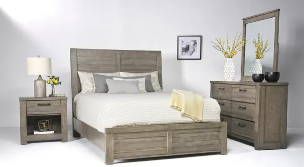 Ruff Hewn Panel Bed in Gray, CA King