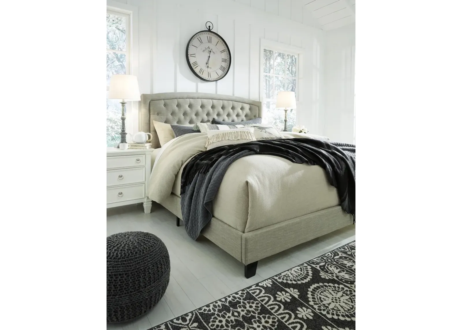 Jerary King Upholstered Bed