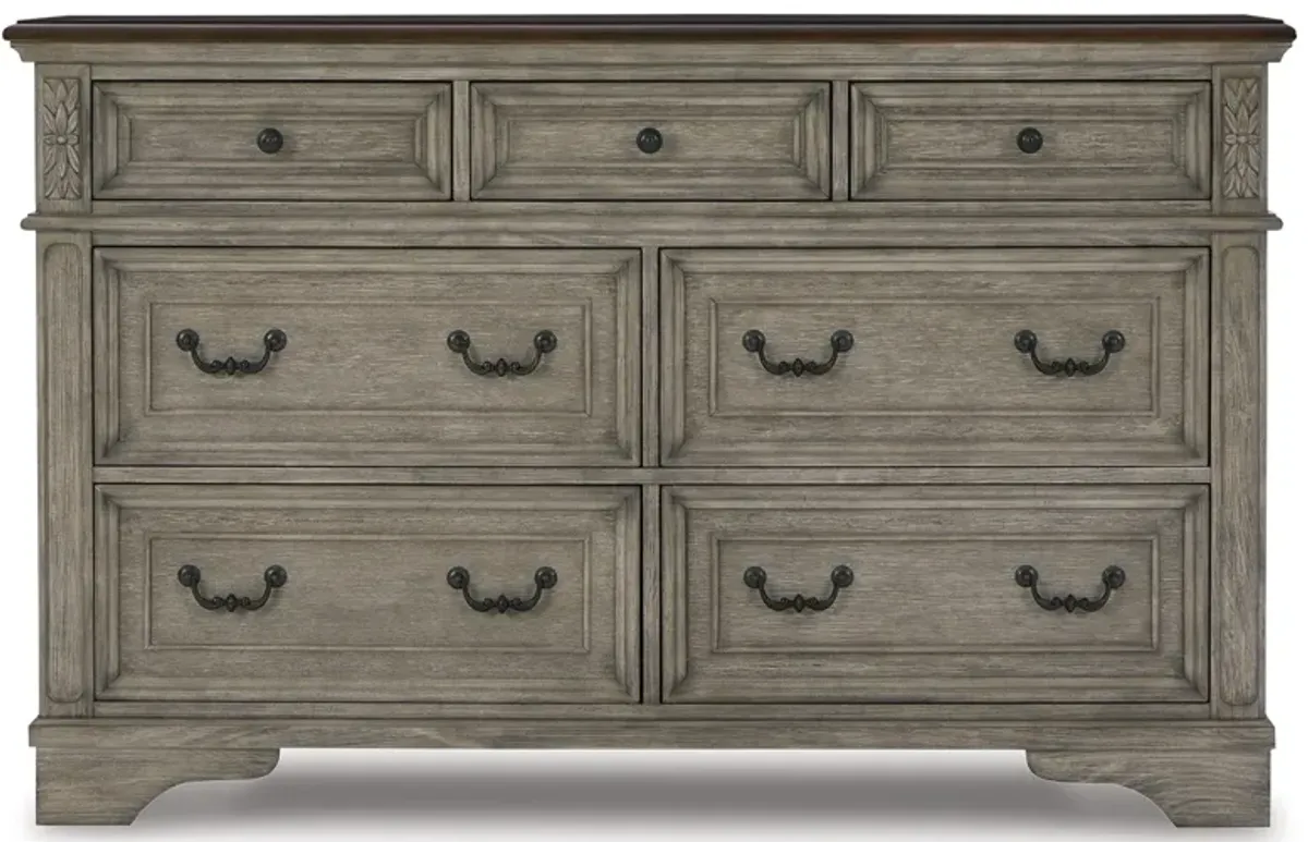 Lodenbay Dresser