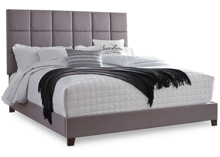 Dolante Upholstered Bed King