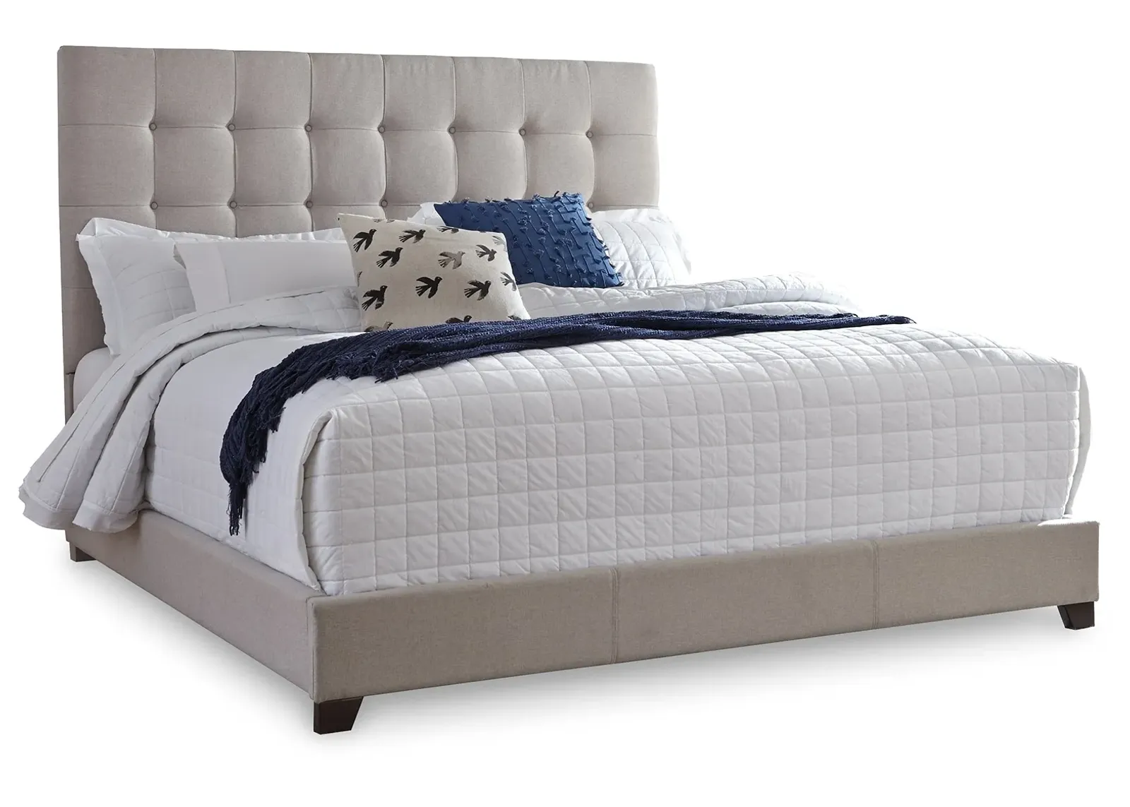 Dolante Button Upholstered Bed Queen