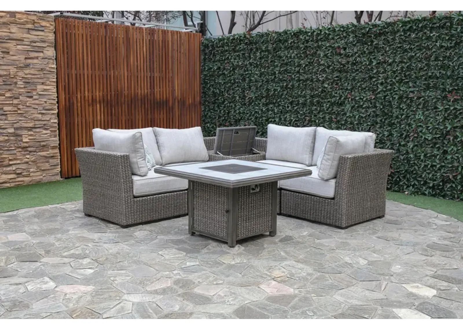 Riversedge Outdoor Sectional Set