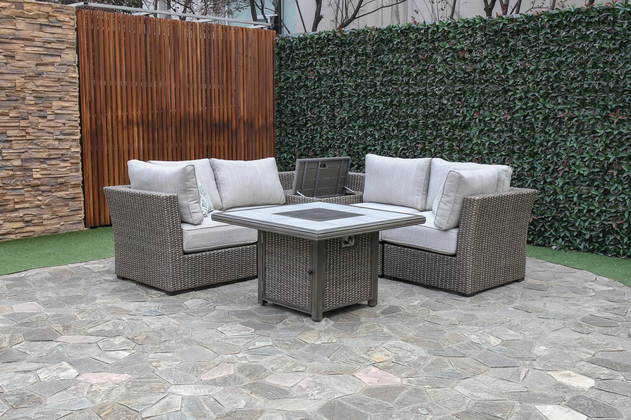 Riversedge Outdoor Sectional Set