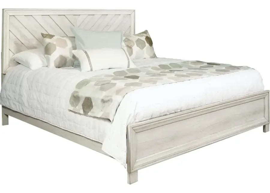 Lakeview Queen Bed