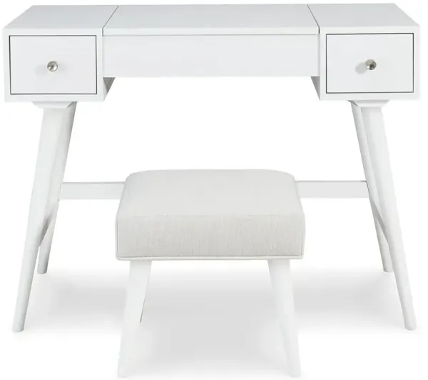 Thadamere Vanity With Stool
