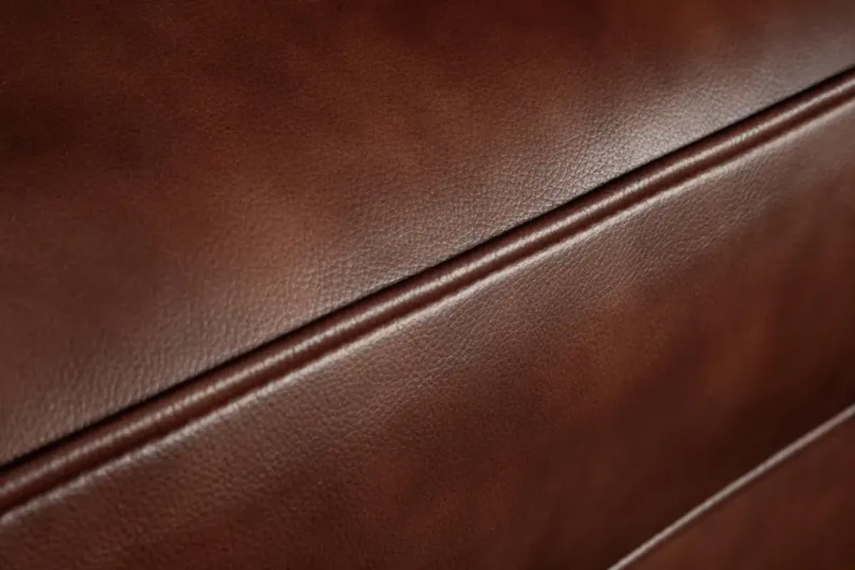 Reno Leather Loveseat