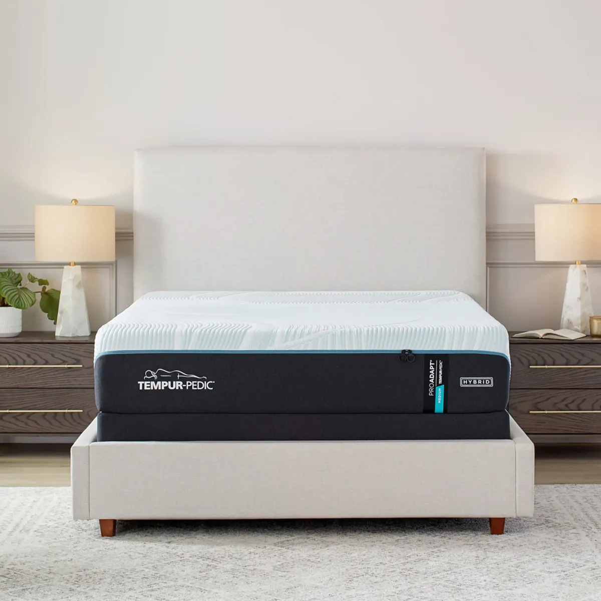 Proadapt 2.0 Medium Hybrid King Mattress