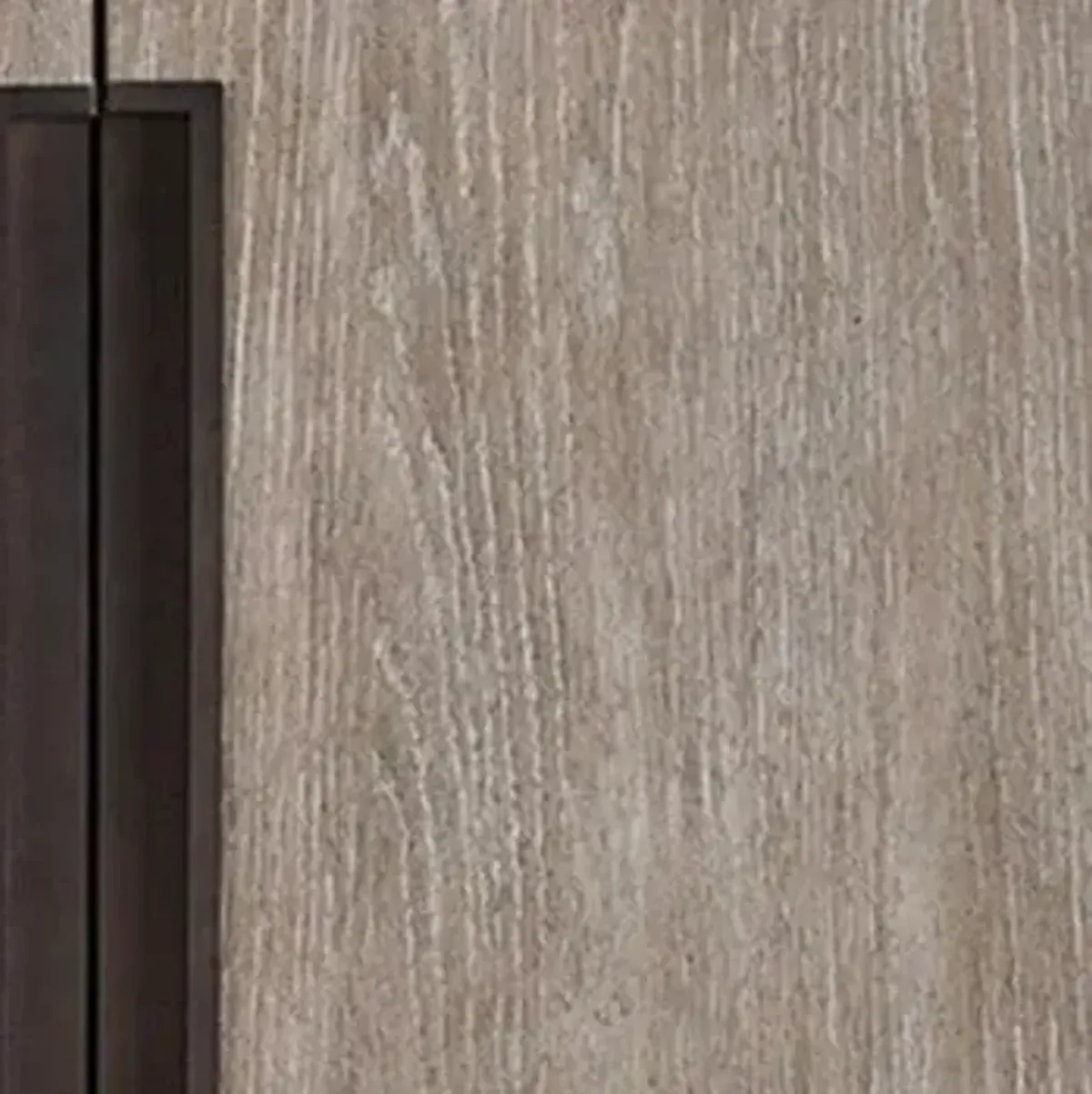 Erinn V Credenza