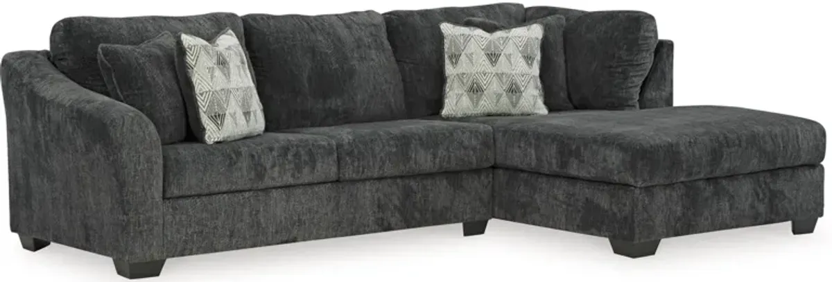 Biddeford 2-Pc Raf Sectional With Chaise