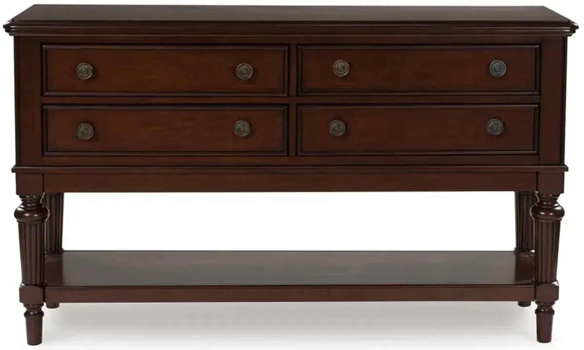 Lavinton Dining Room Server