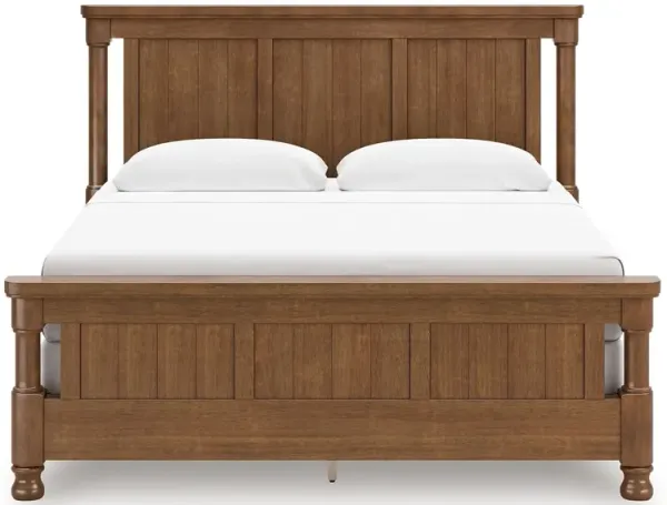 Chadworth King Poster Bed