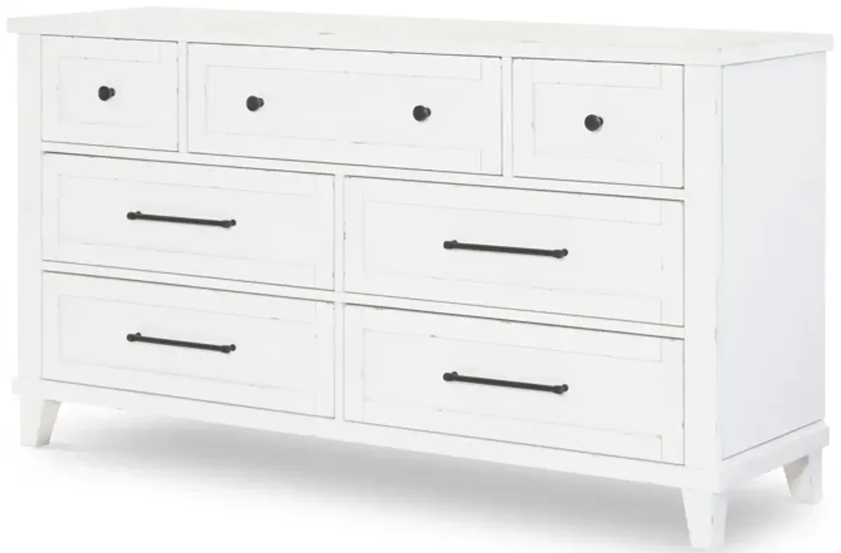Xxx's & Ooo's Dresser