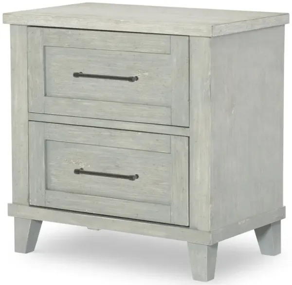 Xxx's & Ooo's 2-Drawer Nightstand