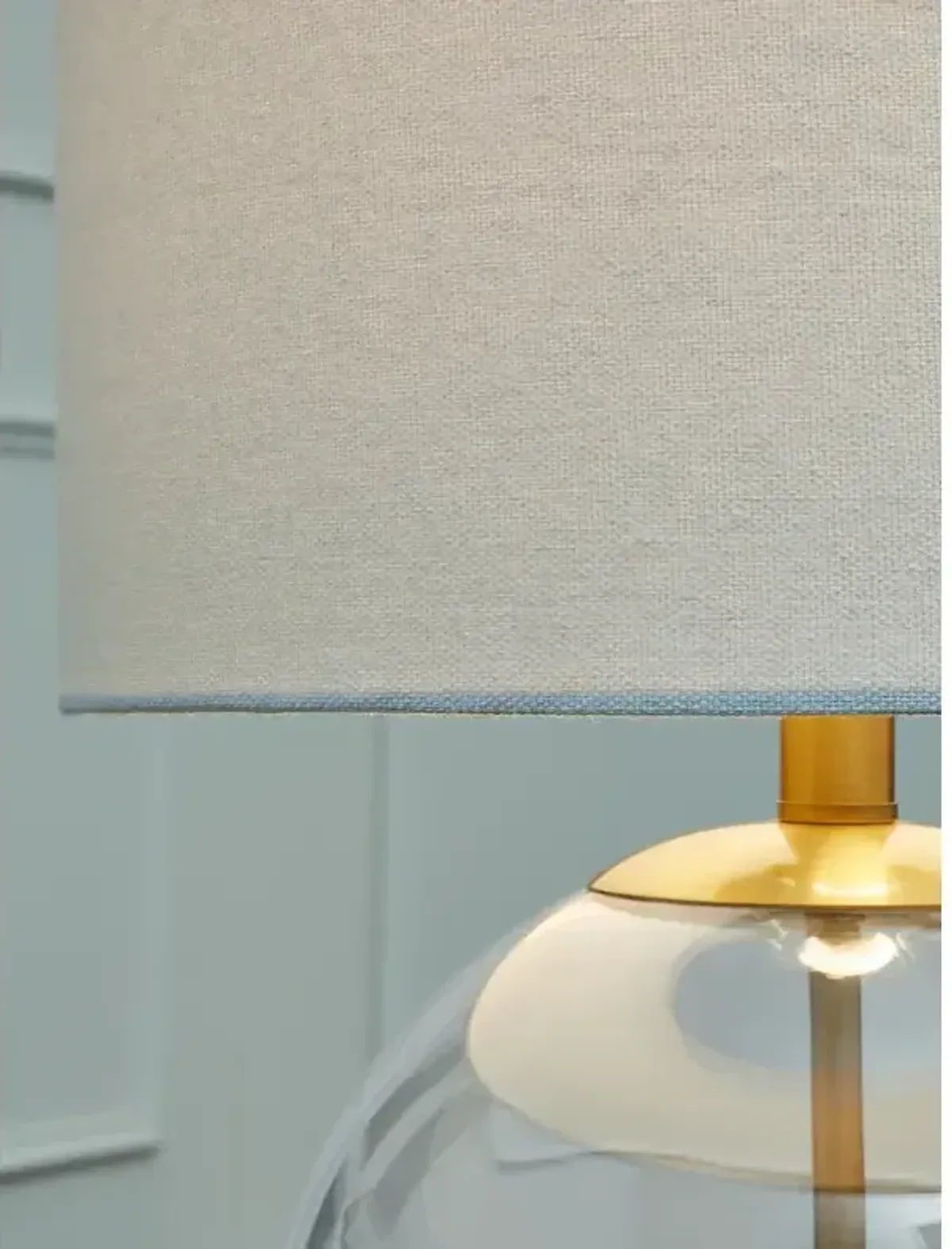 Samder Table Lamp