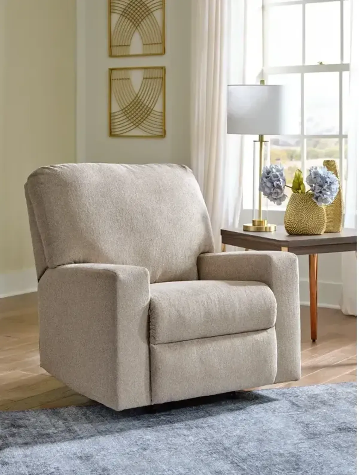 Deltona Recliner