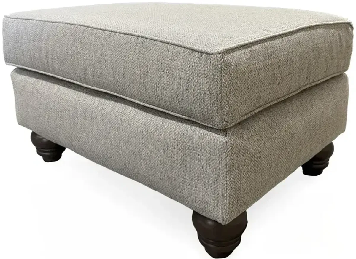 Varano Upholstered Ottoman