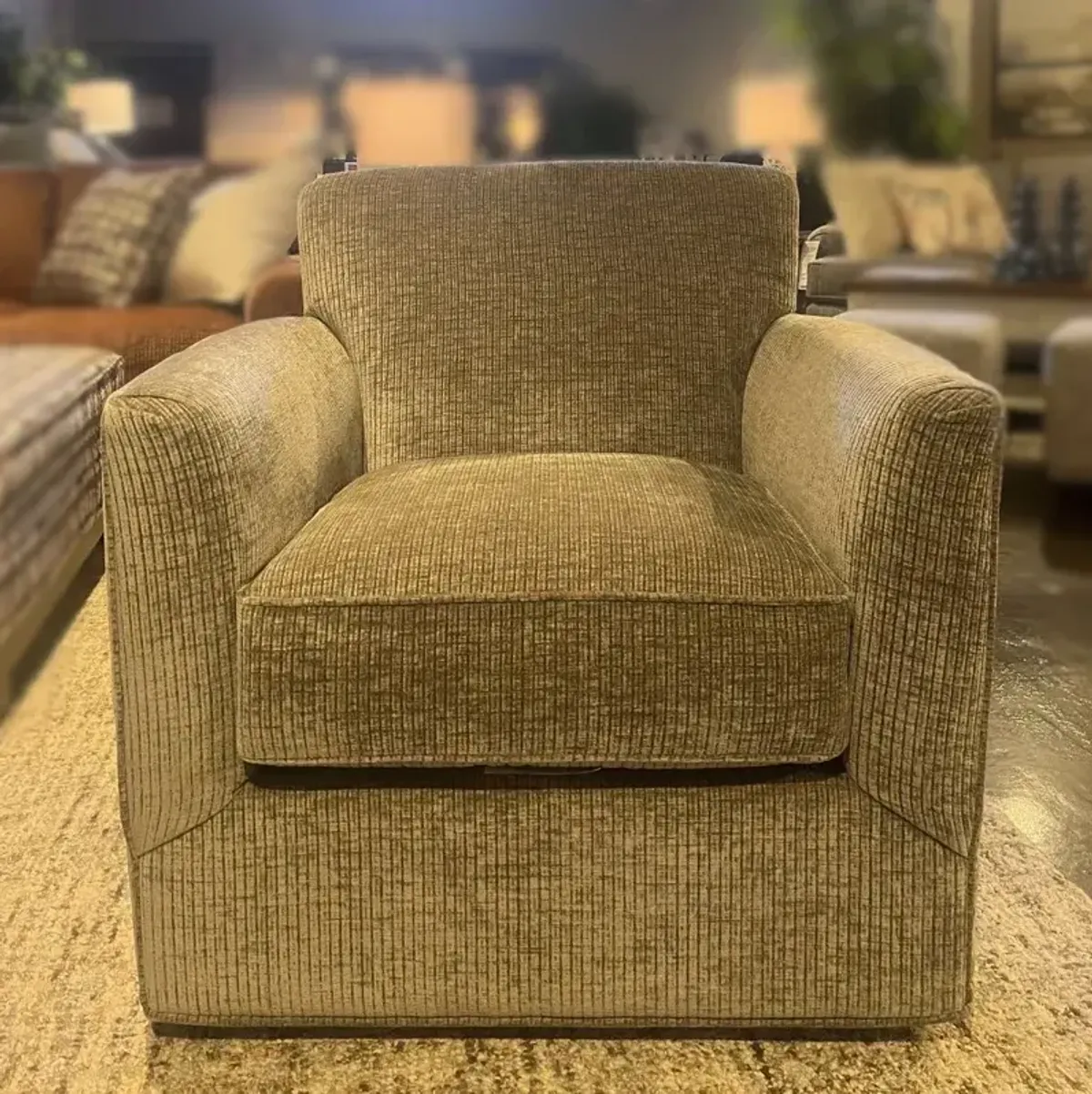 Grayson Swivel Chair