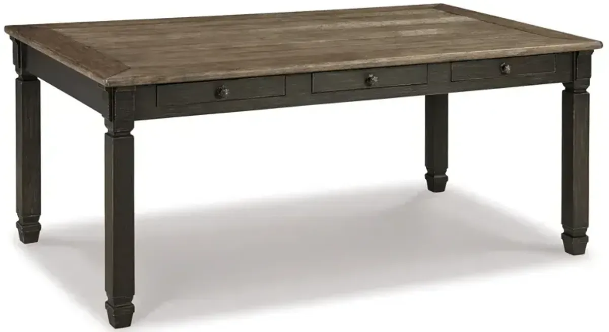 Tyler Creek Dining Table