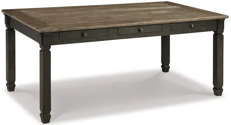 Tyler Creek Dining Table