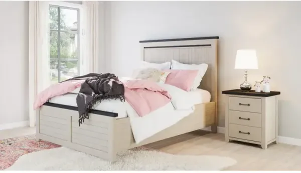 Madison County Queen Panel Headboard