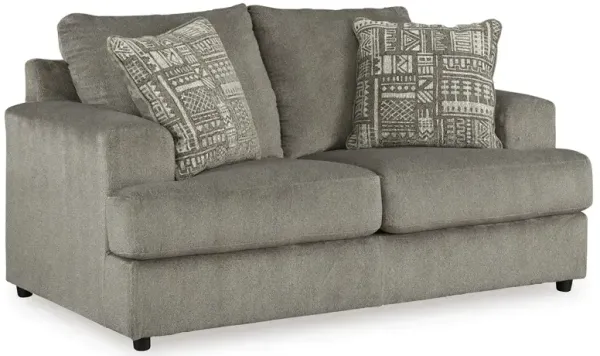 Soletren Loveseat