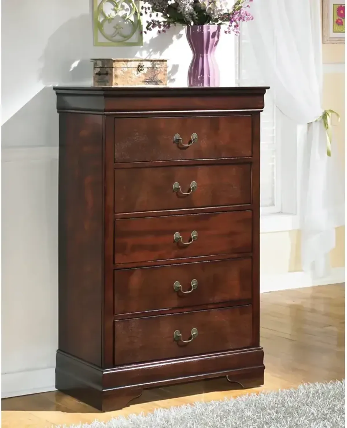 Alisdair Chest of Drawers