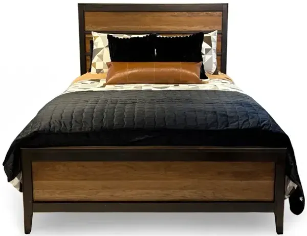 Toulon Queen Panel Bed w/Low Footboard - Rustic Cherry