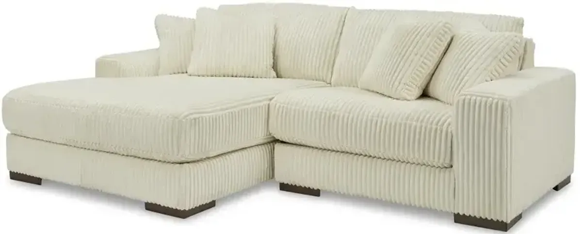 Lindyn 2-Piece Sectional with Chaise