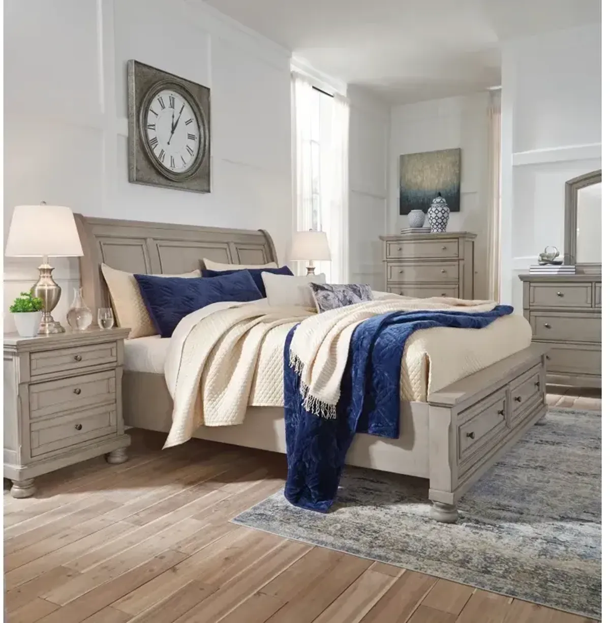 Lettner Queen Sleigh Bed with 2 Storage Drawers