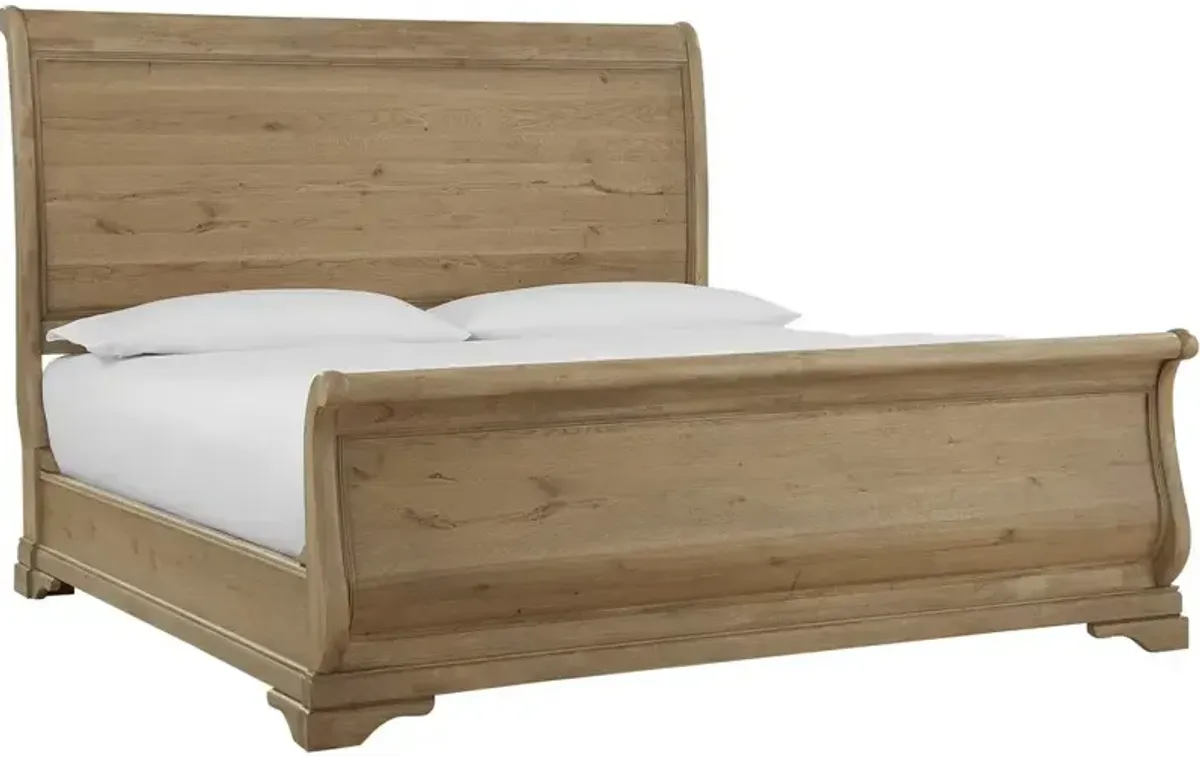 Chateau Philippe Sleigh Bed - Cognac