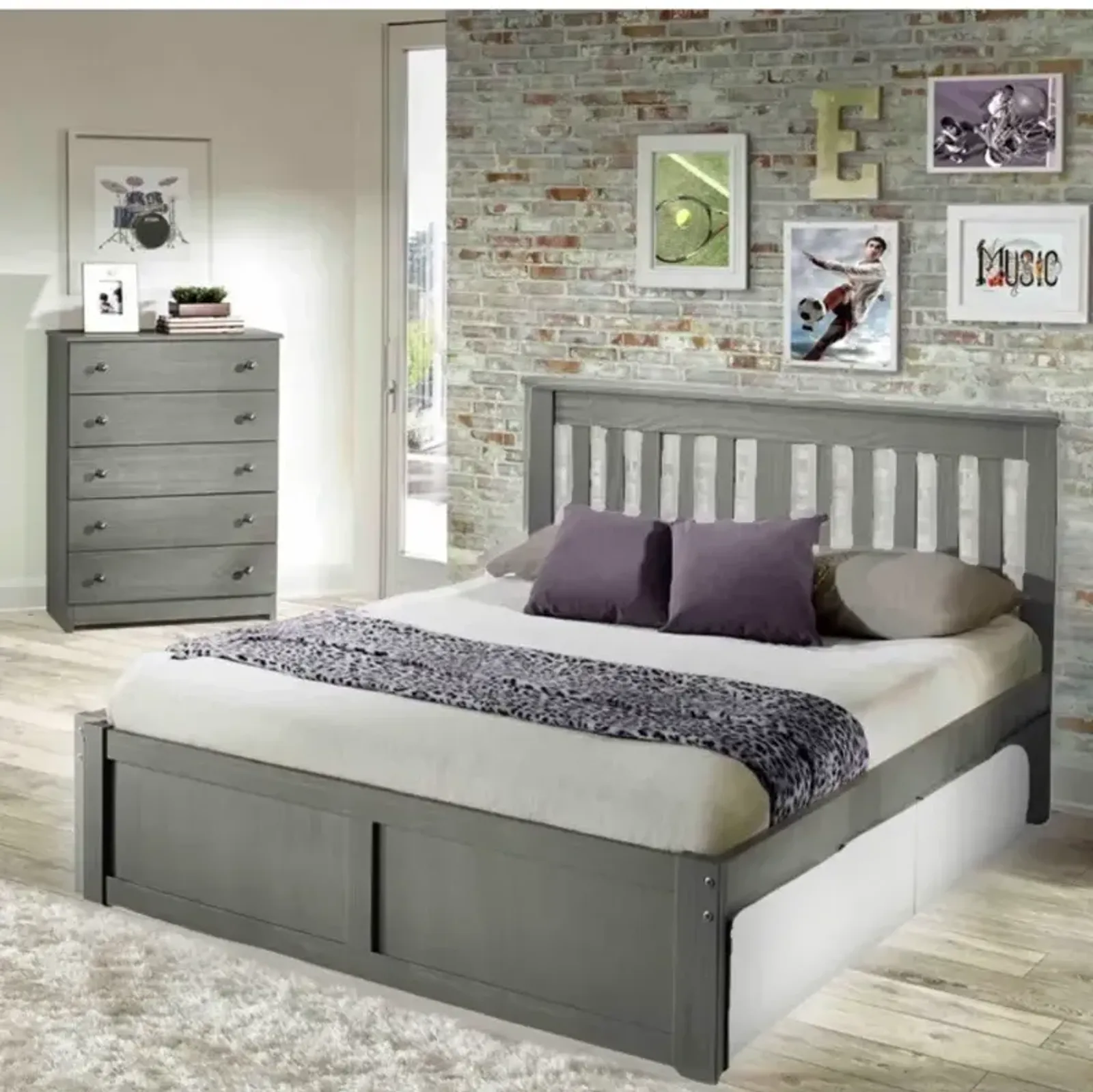 York Grey Full Platform Bed