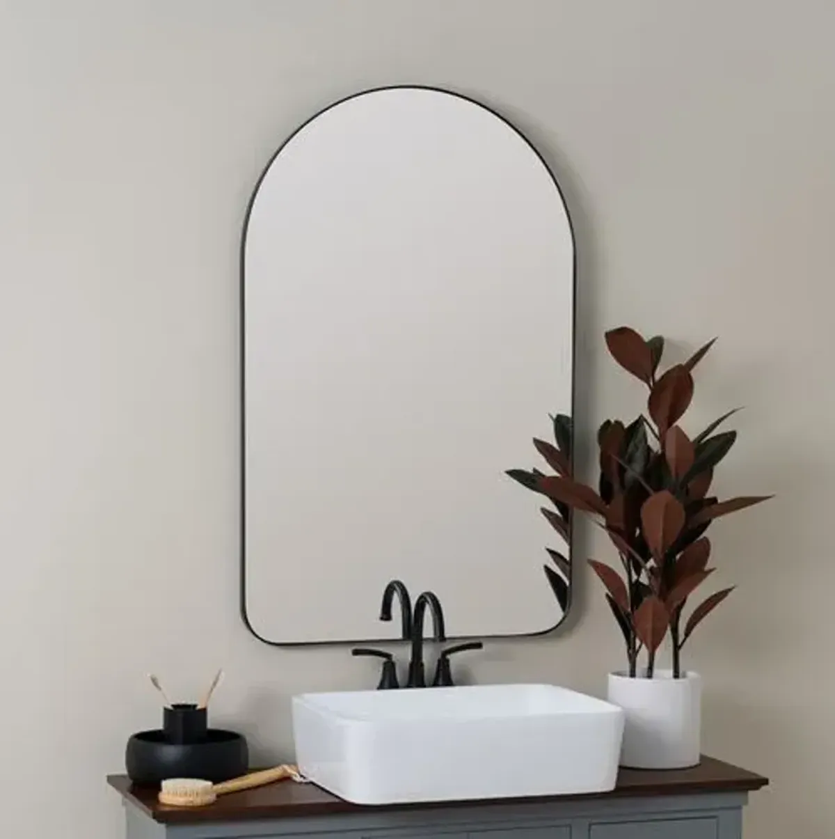 Grayson Arched Wall Mirror - Matte Black