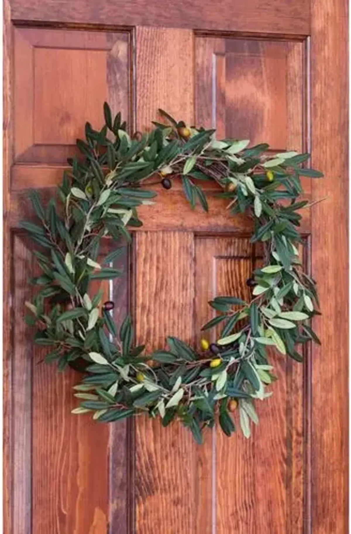 20" Olive Wreath - Green