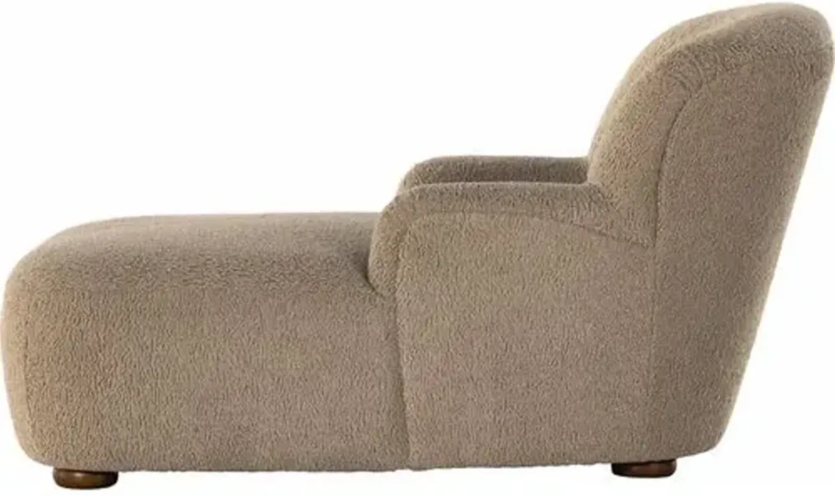 Amy Chaise Lounge - Sheepskin - Brown - Comfortable, Sturdy, Stylish