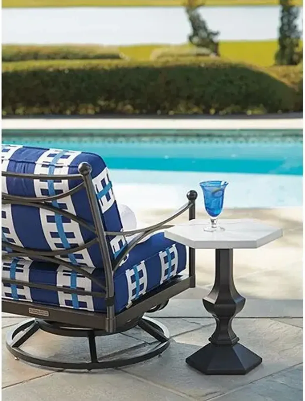 Pavlova Outdoor Accent Table - White/Black - Tommy Bahama - 23H x 16W x 18.375D in