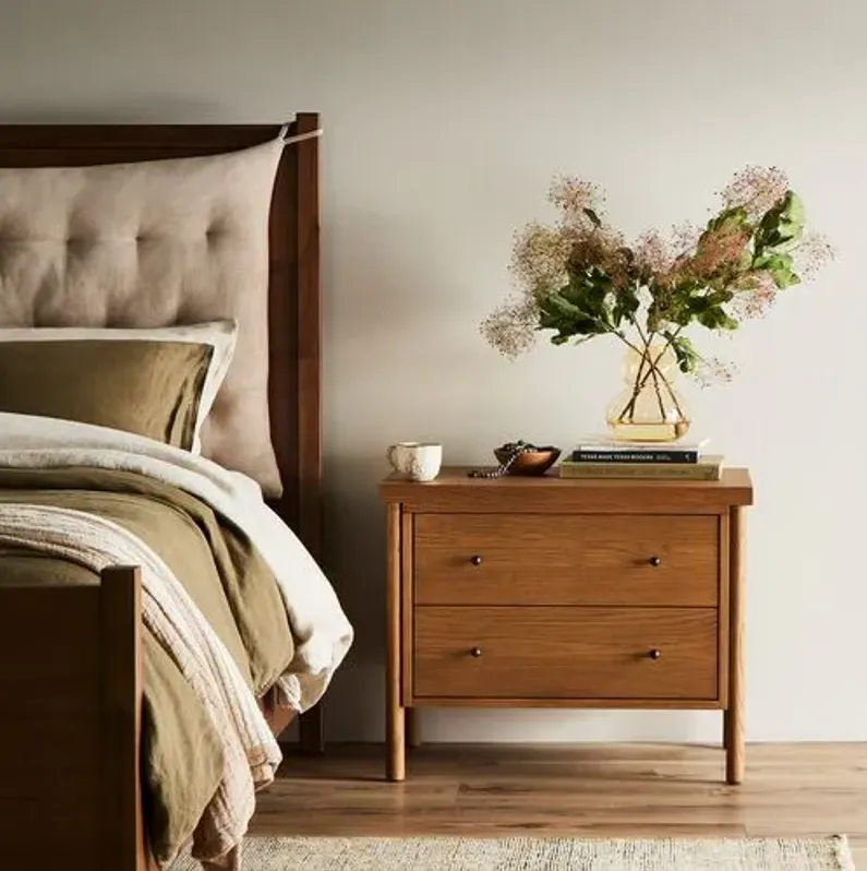 Everette Nightstand - Amber Oak